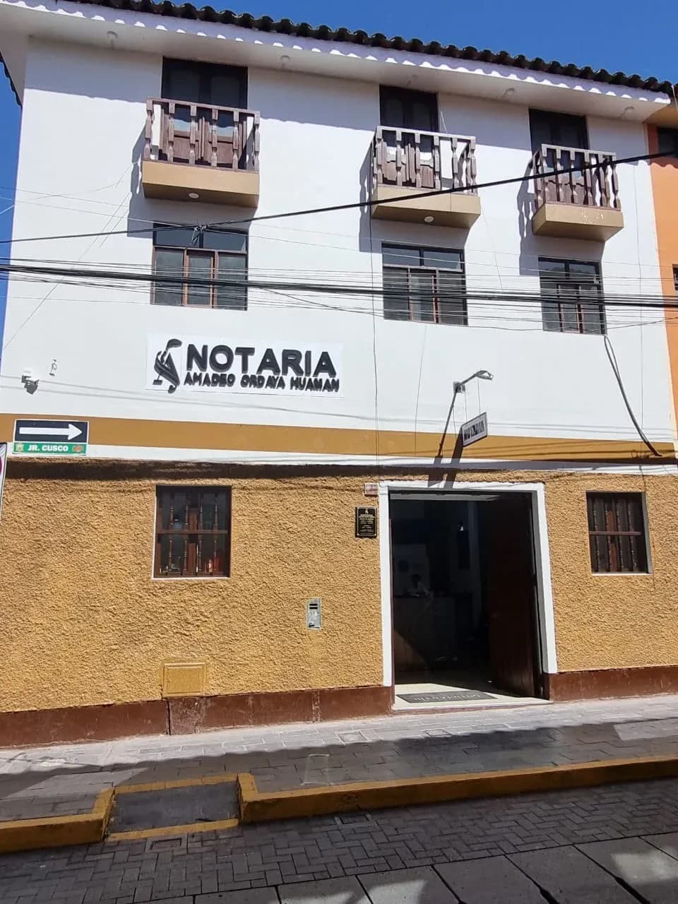 Notaria Amadeo Ordaya