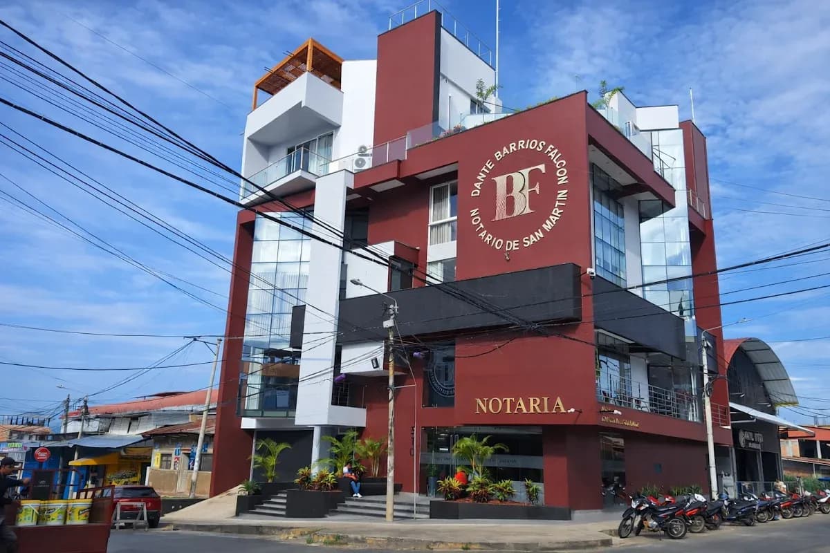 Notaría Dante Barrios Falcón