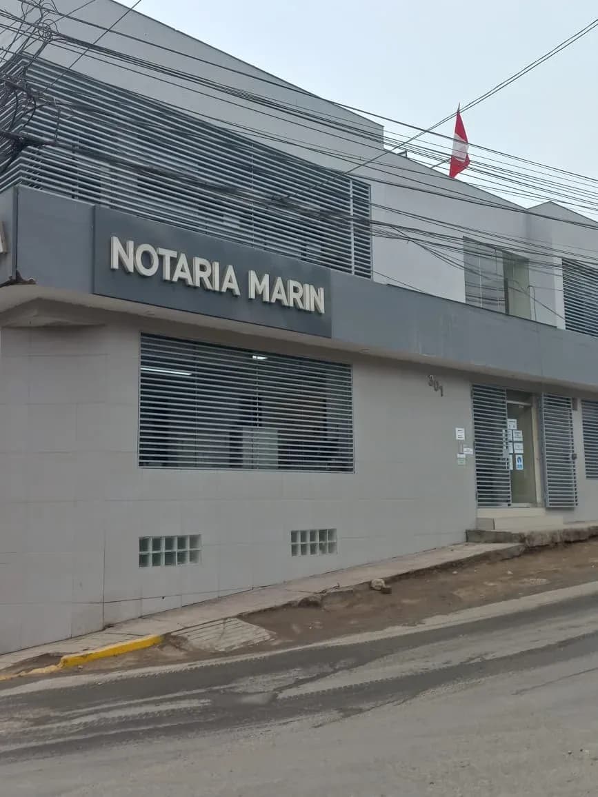 Notaría Rebeca Lizbet Marin Portocarrero