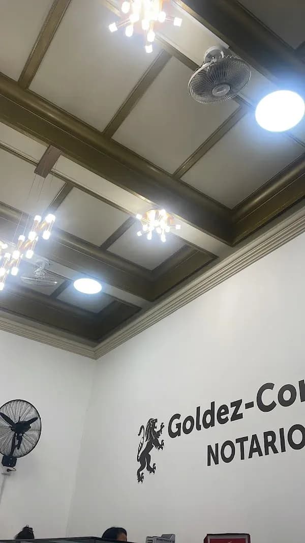 Reseña de Benjamín Hernández para Notaría Goldez-Cortijo