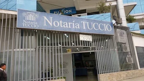 Reseña de Dany Navas para Notaria Tuccio