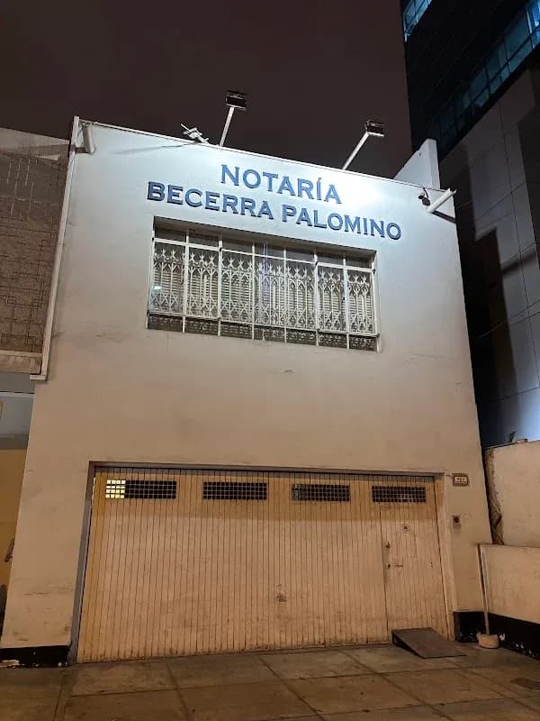 Reseña de Ingobert Köhel para Notaría Becerra Palomino